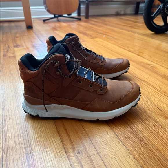 The North Face Men's Tan Leather Boots - Picture 1 of 4